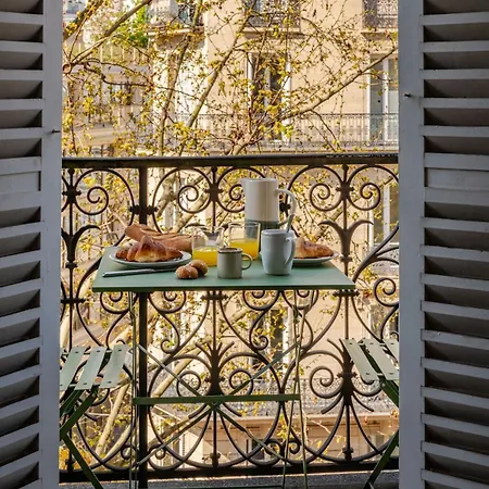 Appartamento Elegant A Deux Pas Des Champs-elysees Parigi